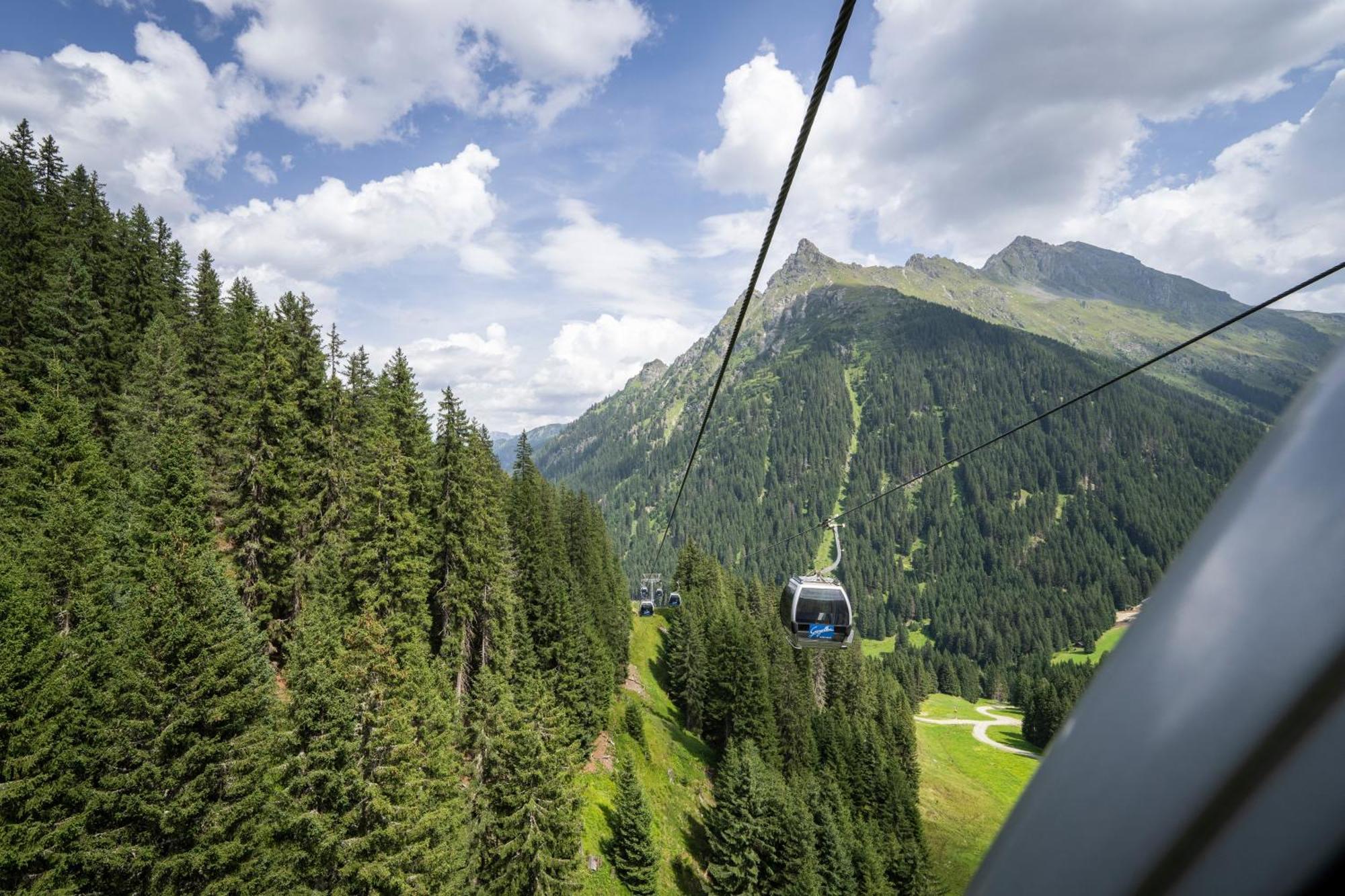 Hotel Landal Hochmontafon à Gargellen Extérieur photo